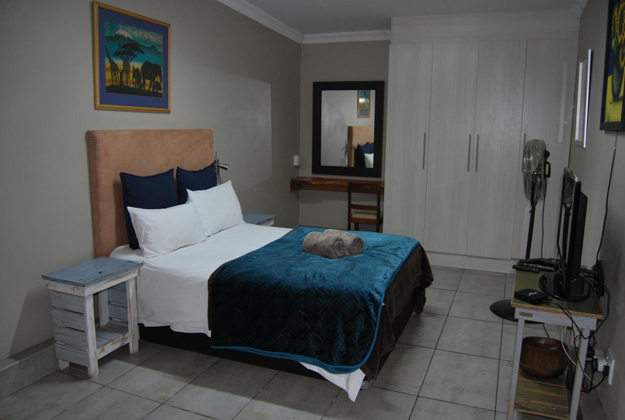 15 Witpeer Street Guesthouse George Ngoại thất bức ảnh
